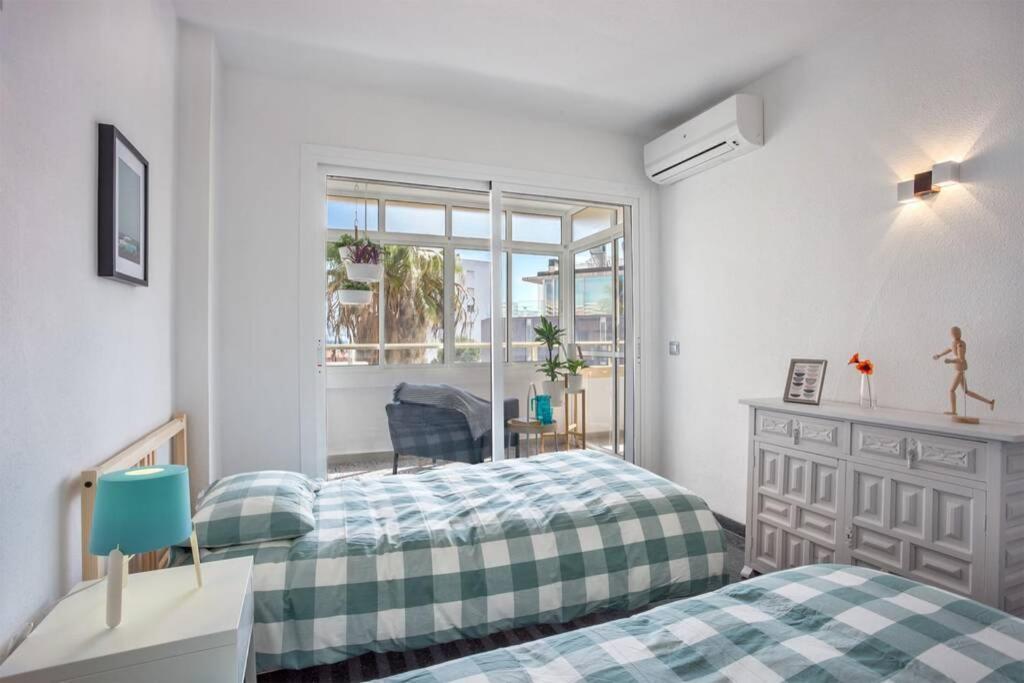 Puertosol 33 - 2 Bed Apartment, Beach Puerto Marina Benalmádena Exterior photo