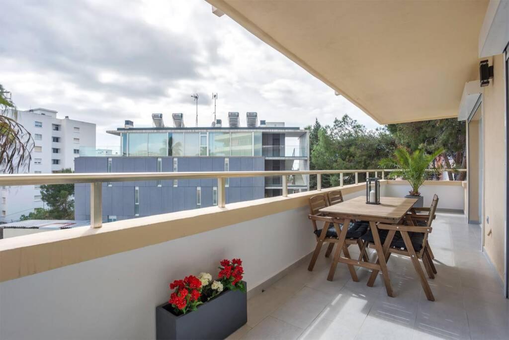 Puertosol 33 - 2 Bed Apartment, Beach Puerto Marina Benalmádena Exterior photo
